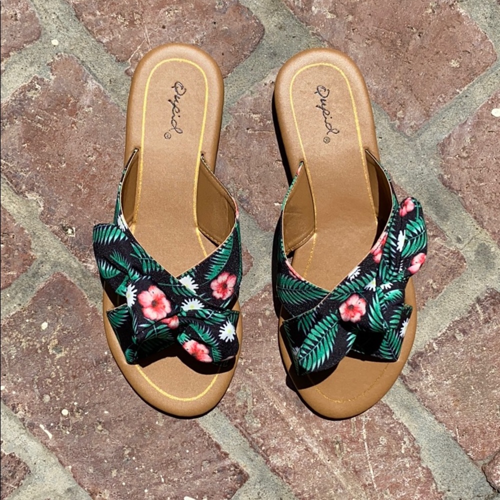 NEW Autumn Black/Green Fabric Sandal - Picture 5 of 12